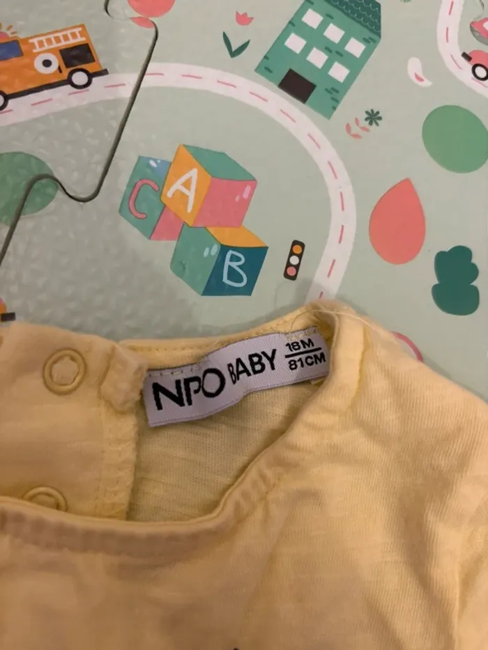 T shirt NPO 18 mois - photo numéro 2