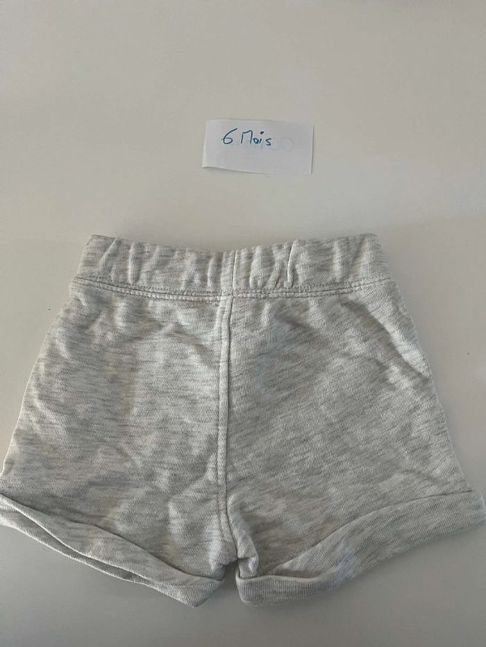 Short t 6 mois obaibi - photo numéro 2