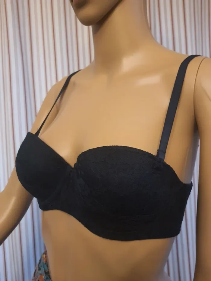 Soutiens-gorge bleu Hunkemöller 90B eu 75B - photo numéro 3