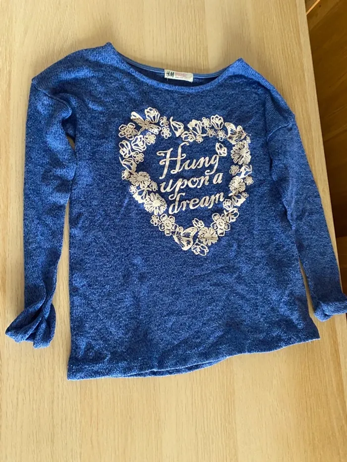 Pull H&M fille violet bleu papillon upon a dream 8 9 10 ans - photo numéro 3