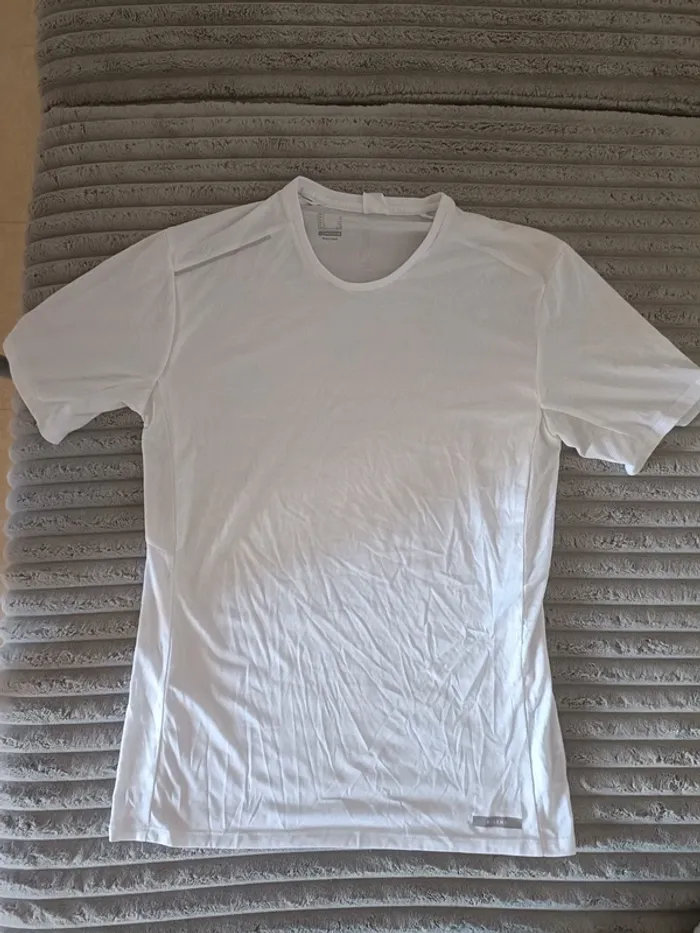 T-shirt kalenji taille s
