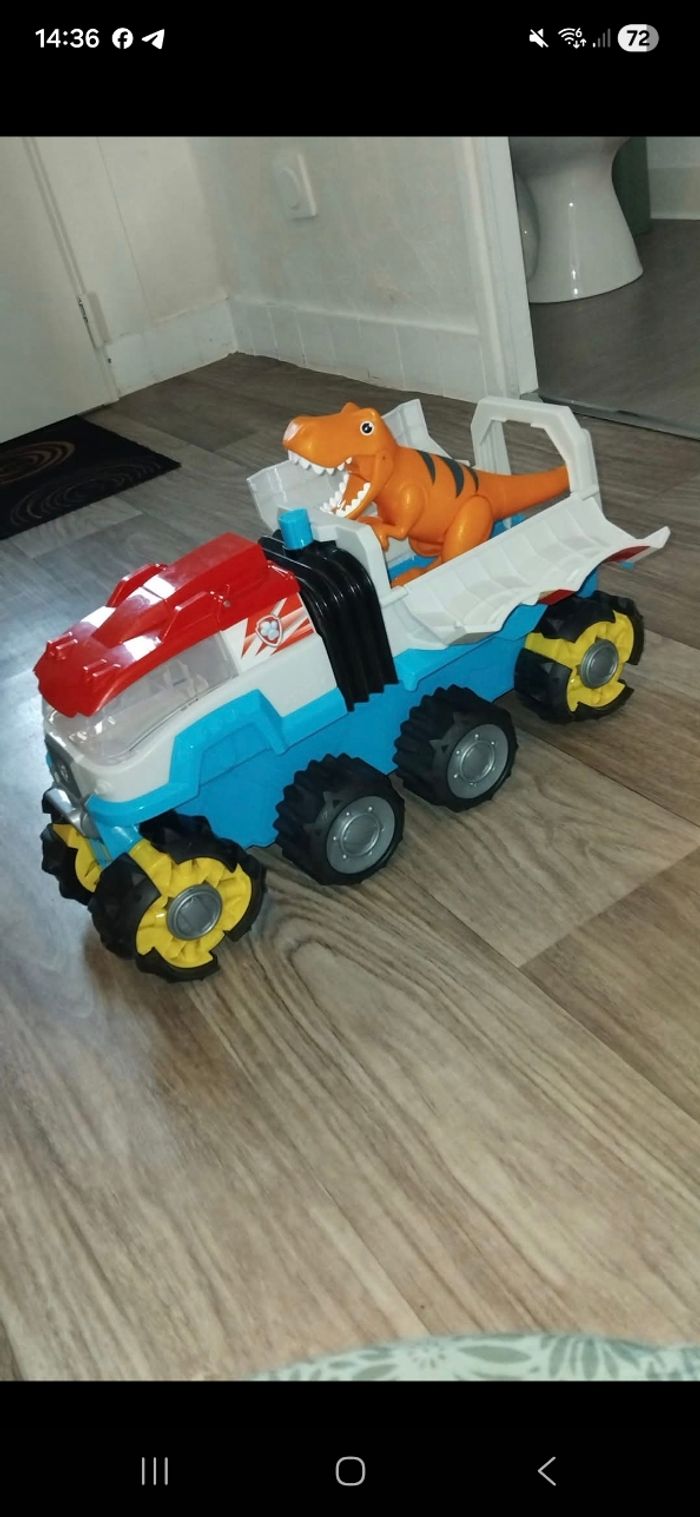 Lot Jouets enfant pat patrouille et bruder - photo numéro 5