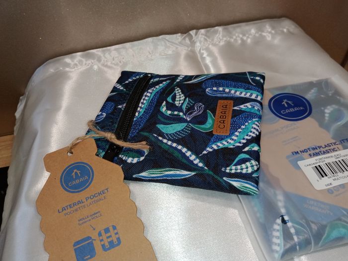 Pochettes Cabaïa neuves