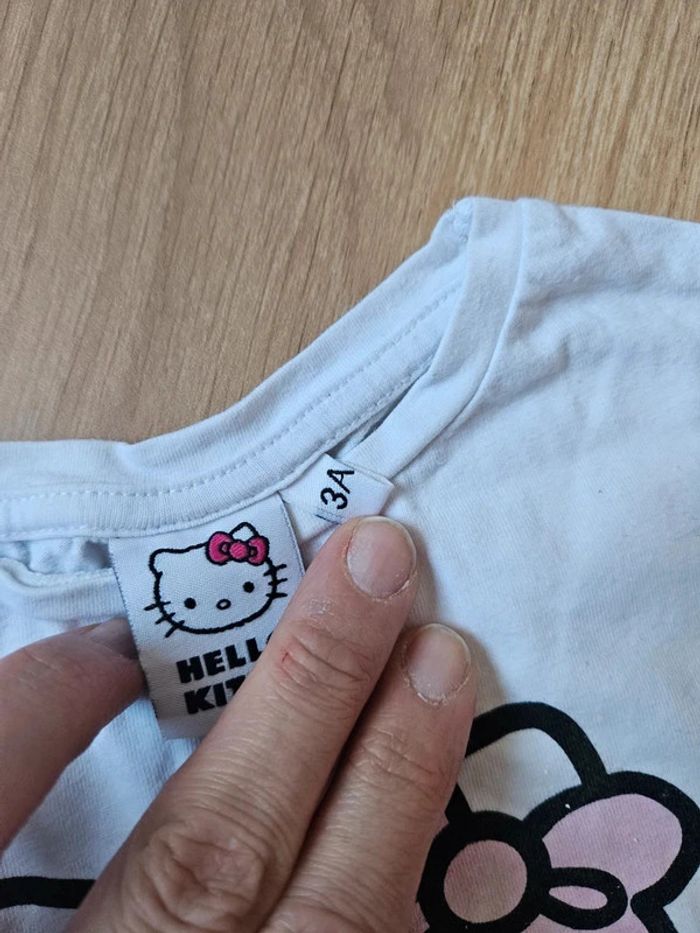 Tee shirt Hello Kitty orchestra 3 ans - photo numéro 5