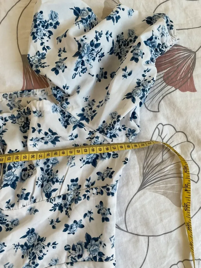 Longue robe avec fente - photo numéro 10