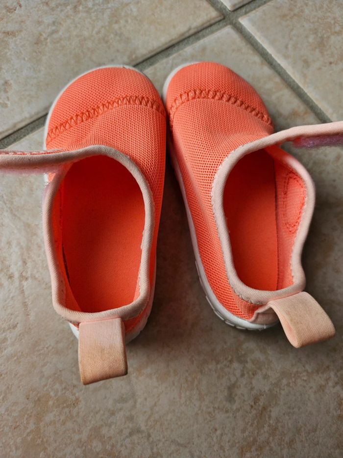 Chaussures d'eau T.22/23 - photo numéro 5