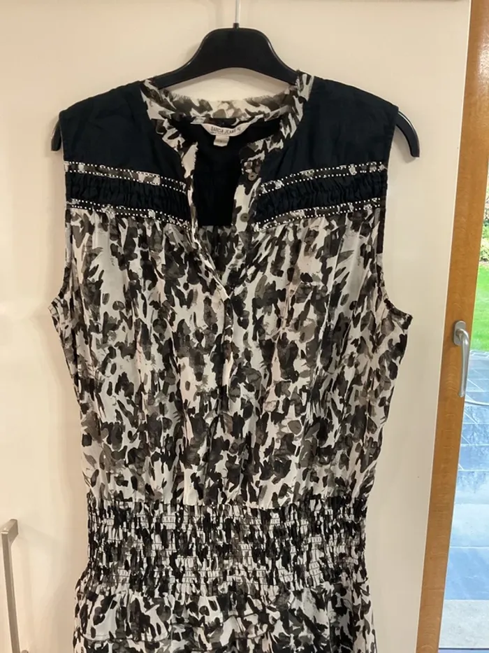Robe motif leopard légère - photo numéro 2