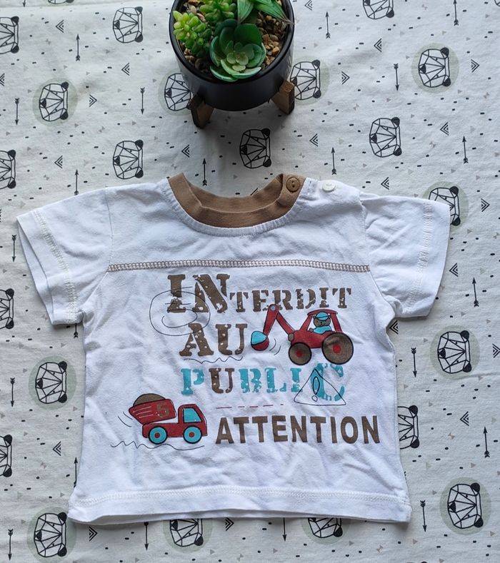 Lot tee-shirt taille 18 mois - photo numéro 2