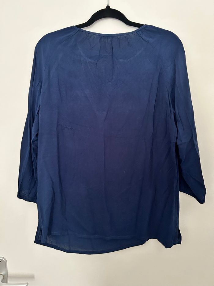 Blouse légère bleu marine manches 3/4  noeud ficelle pompon au col Gemo 40 - photo numéro 3