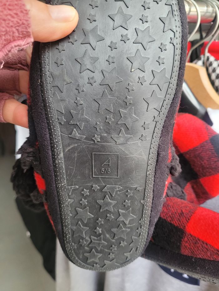 Pantoufle fourrees - photo numéro 4