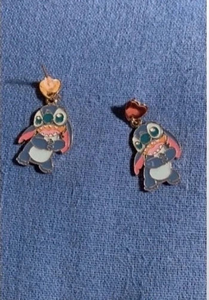 Boucles d'oreilles Stitch Disney - photo numéro 2