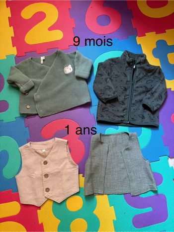 Lot de vêtements bébé/garçon 9/12 mois