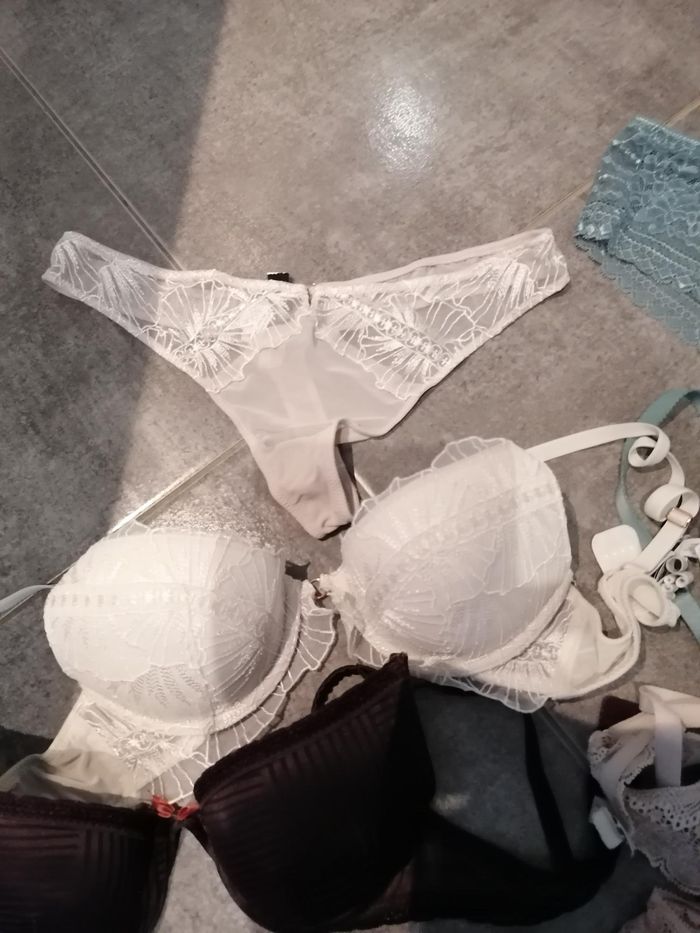 Lot soutien gorge etam bas - photo numéro 5