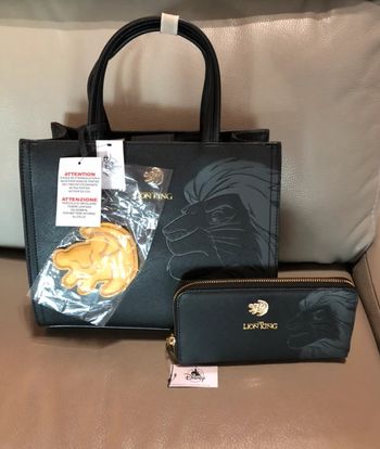 Lot sac et portefeuille loungefly roi lion - n e u f