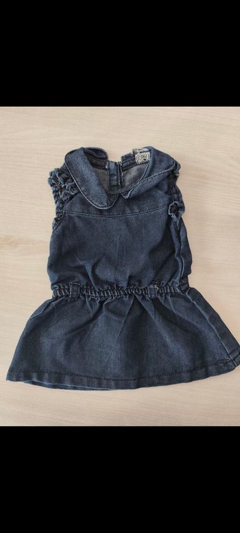 Robe.