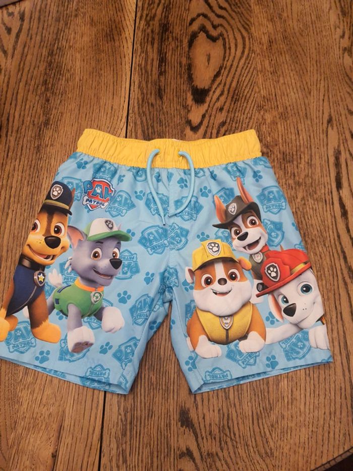 Short de plage enfant Paw Patrol 5/6ans