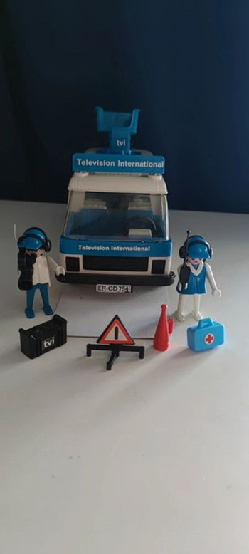 Playmobil Klicky N 3530 Camion TV + Journalistes + camera
