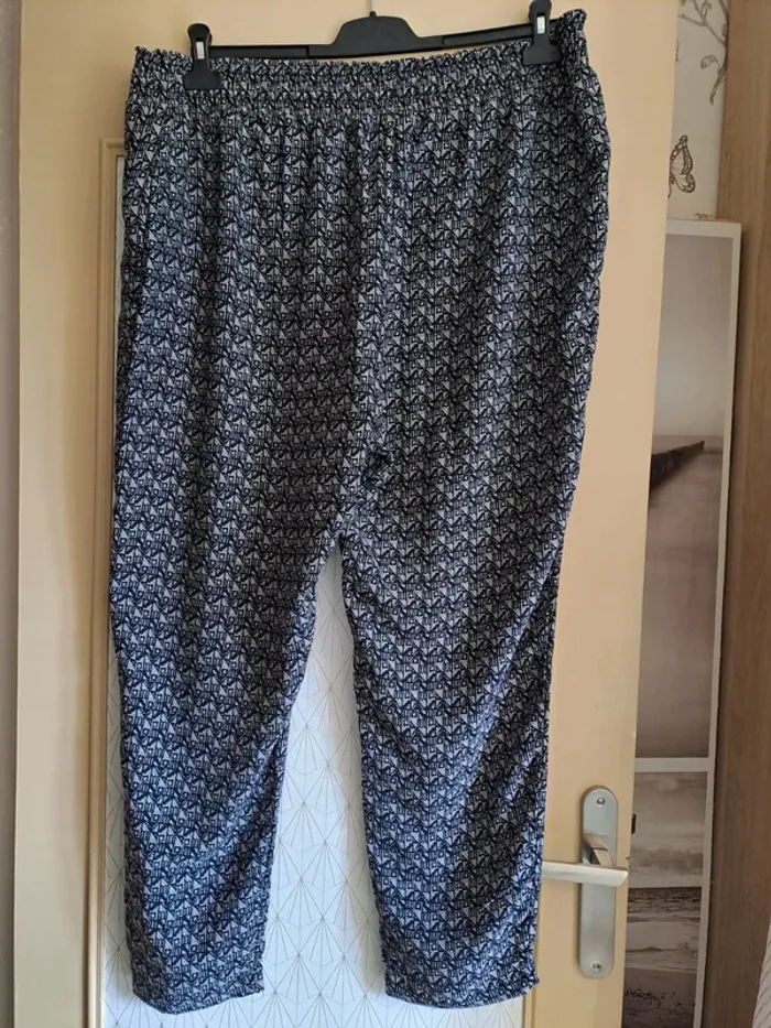 Pantalon fluide femme comme neuf T6 46/48 - photo numéro 4