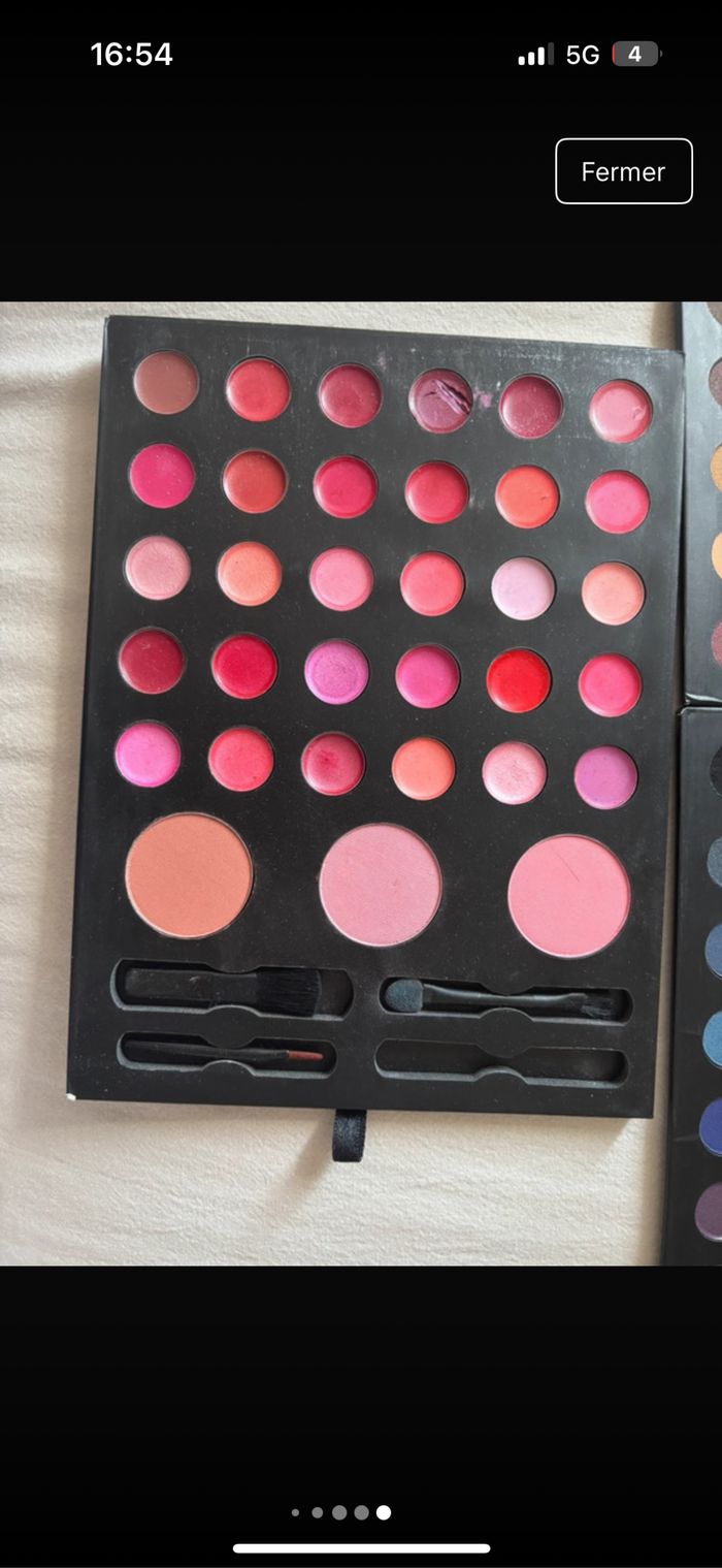 3 palettes de maquillage ( joues, yeux ) - photo numéro 5