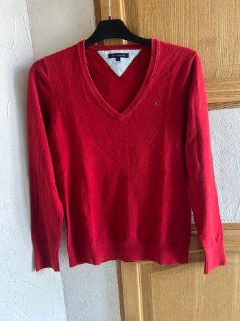 Pull rouge Tommy Hilfiger - taille M/38