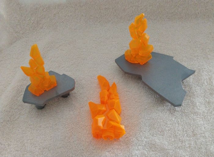 lot Playmobil rocher pierre orange fluo dinosaure flamme sur socle 3334880