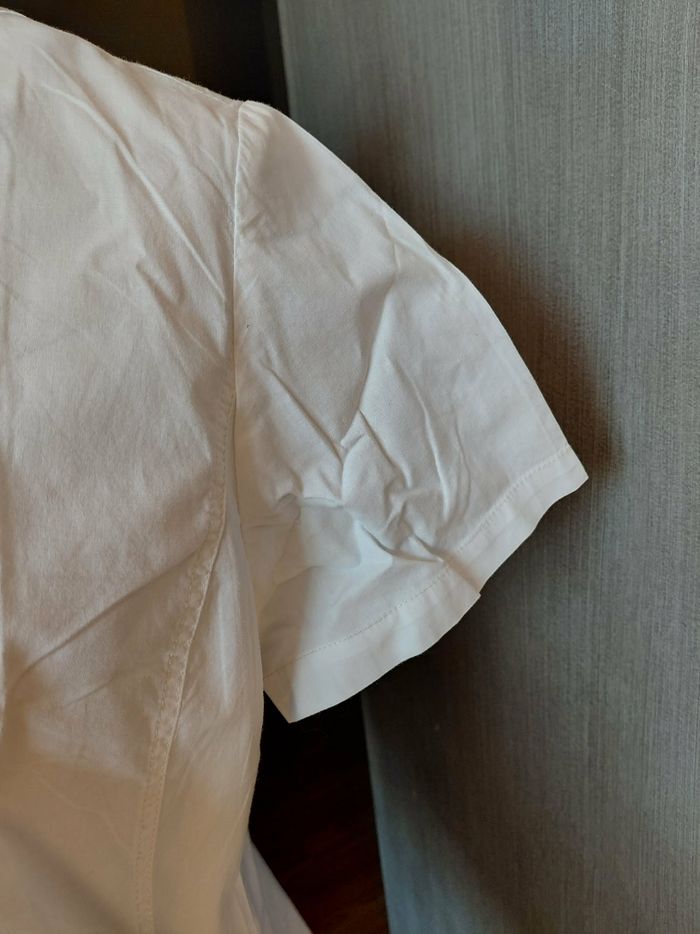 Très belle chemise manches courtes femme T 46 - photo numéro 4