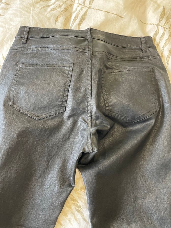 Pantalon - photo numéro 2