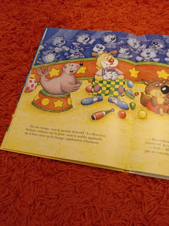 Mini-Loup au cirque - photo numéro 2