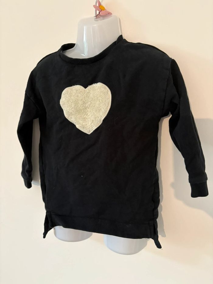 Pull Orchestra noir, cœur beige – Taille 3 ans (86 cm)