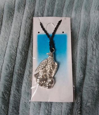 Collier pendentif aigle argenté