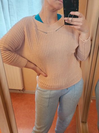 Pull en mailles rose pâle T.38/M