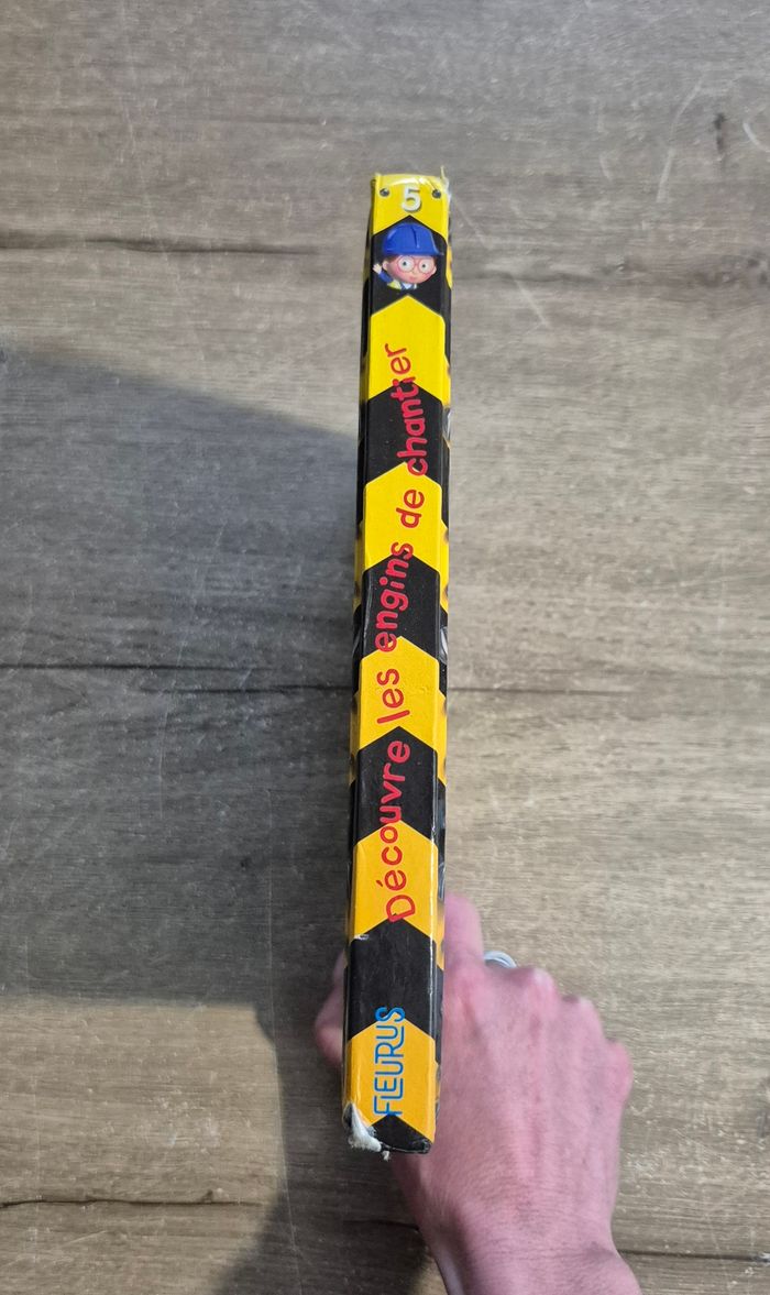 P'tit Garçon Découvre les engins de chantier - photo numéro 9