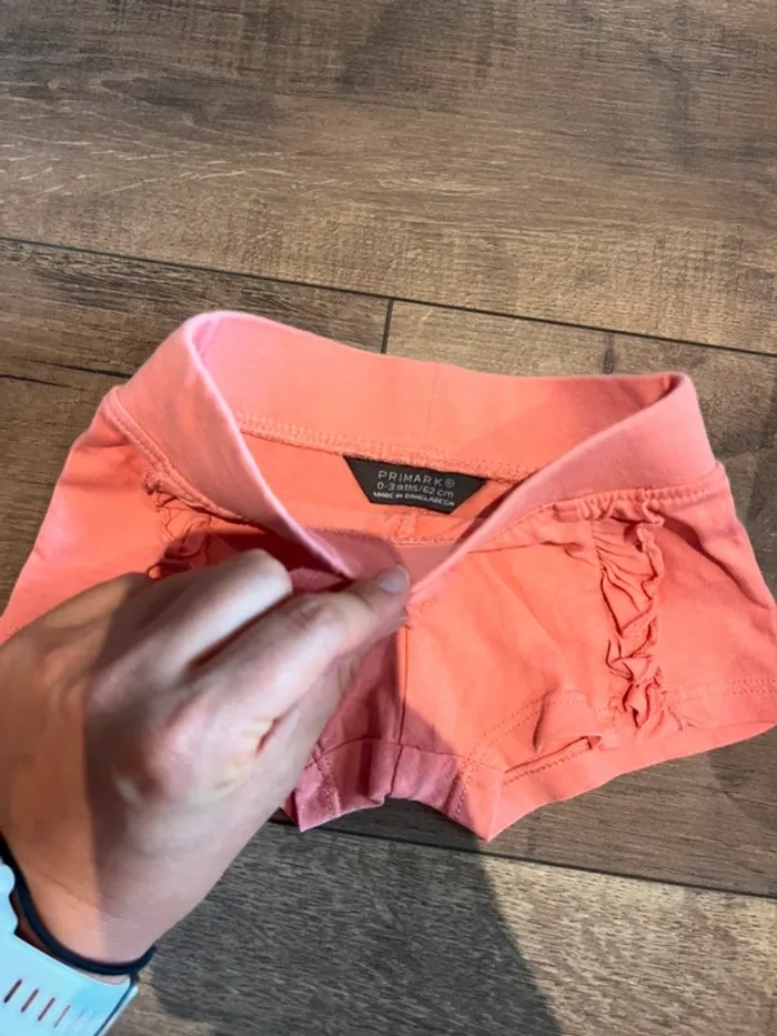 Short rose Primark 0-3 mois - photo numéro 2