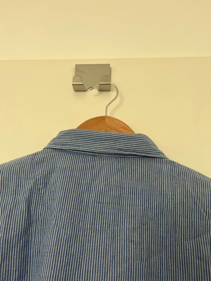 Chemise bleu à rayures taille 40 - photo numéro 4