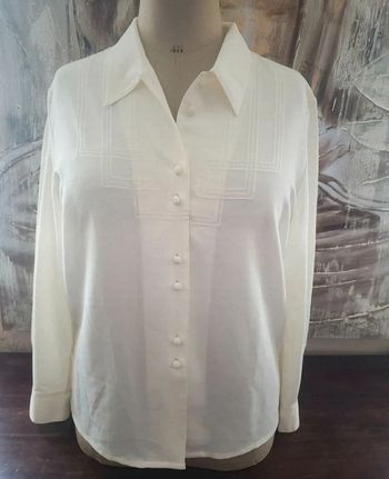 Jolie chemisier Damart taille 44