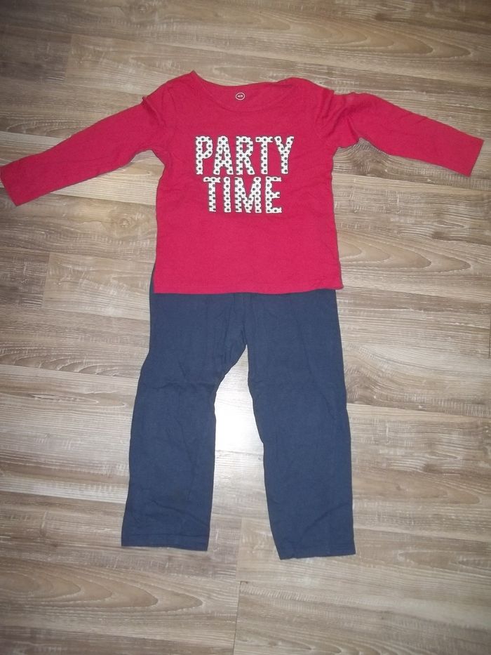 Pyjama (1) "Party Time" Tex 4/5 ans - photo numéro 1