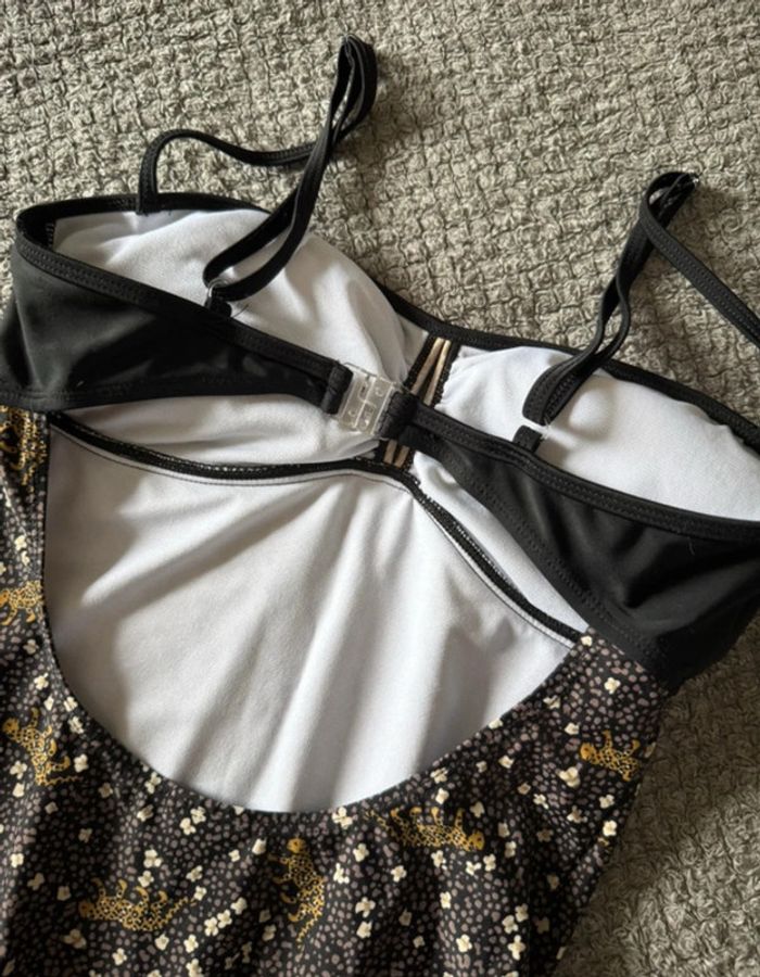 Maillot de bain une pièce (38) - photo numéro 5