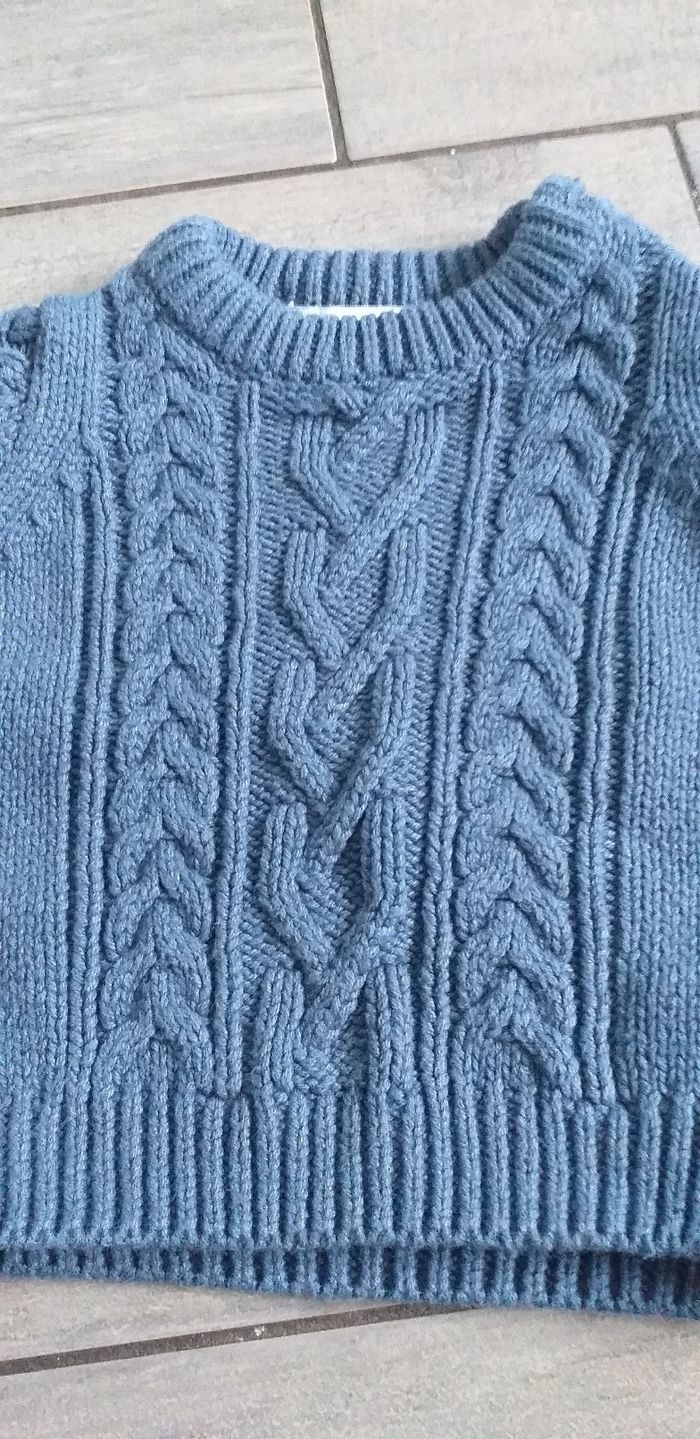 Pull vertbaudet - photo numéro 2