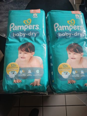 Couches pampers taille 3 neuf