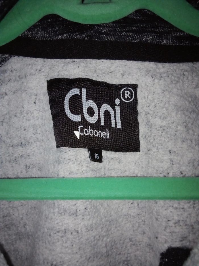 Veste à capuche - photo numéro 3