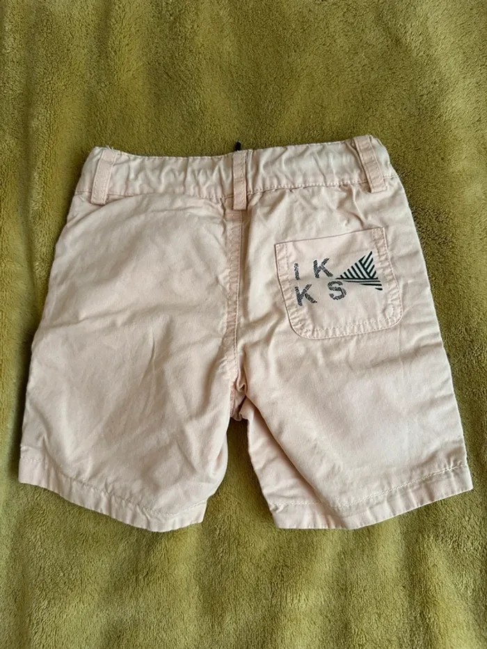 Beau short IKKS réversible taille 6 mois - photo numéro 5