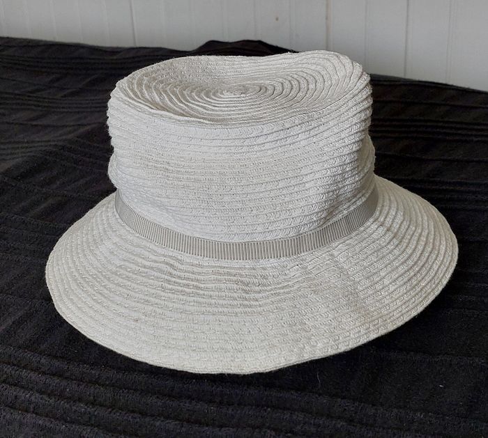 2 jolis chapeaux - photo numéro 6