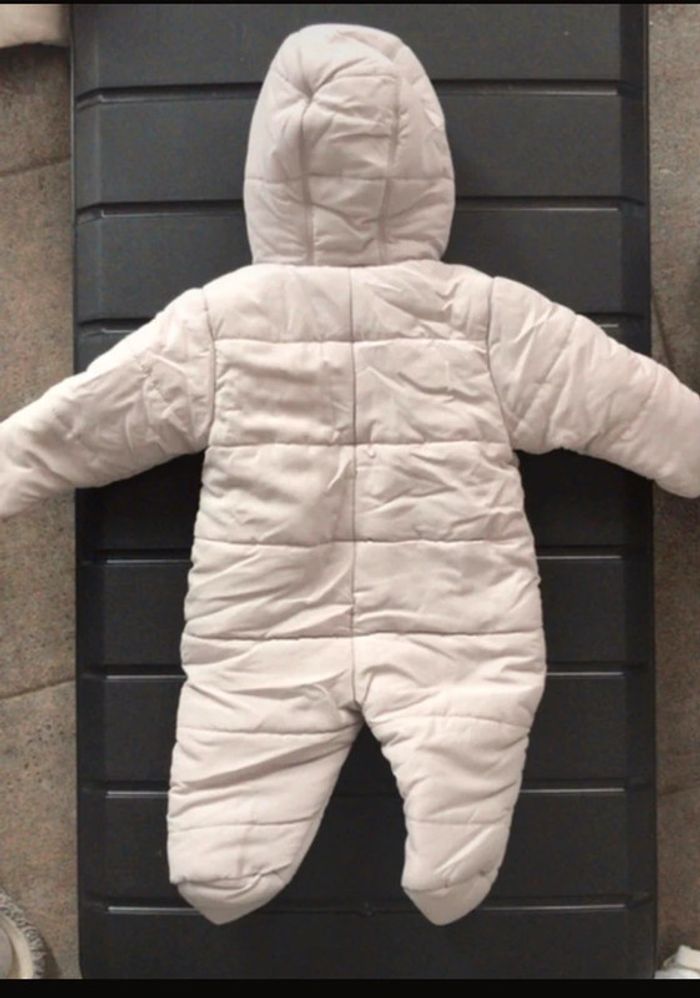 Combinaison 1 mois - photo numéro 2