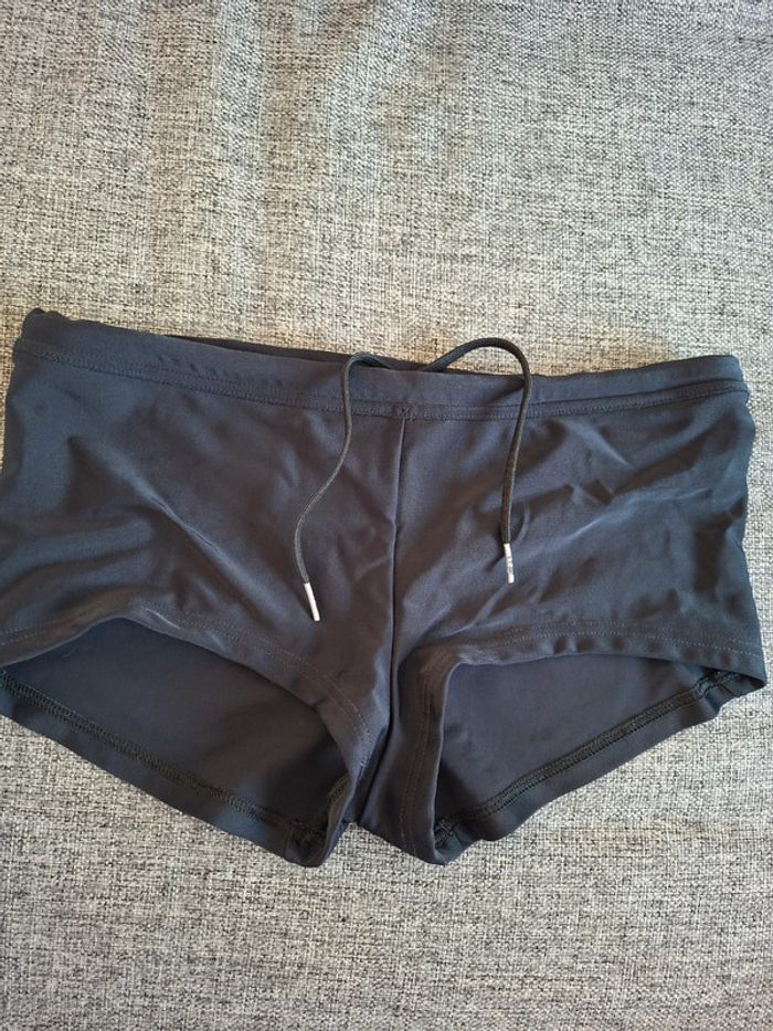 Slip short bas de maillot de bain