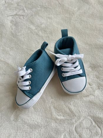 Chaussure bébé mixte Neuve • Taille 6/9 mois