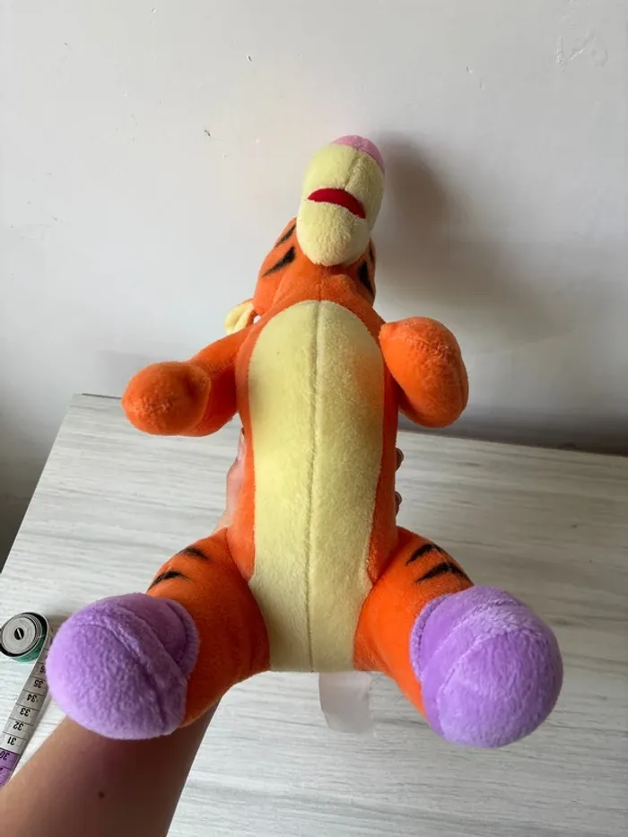 Peluche tigrou Disney - photo numéro 3