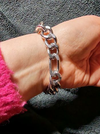 Bracelet argenté à gros maillons