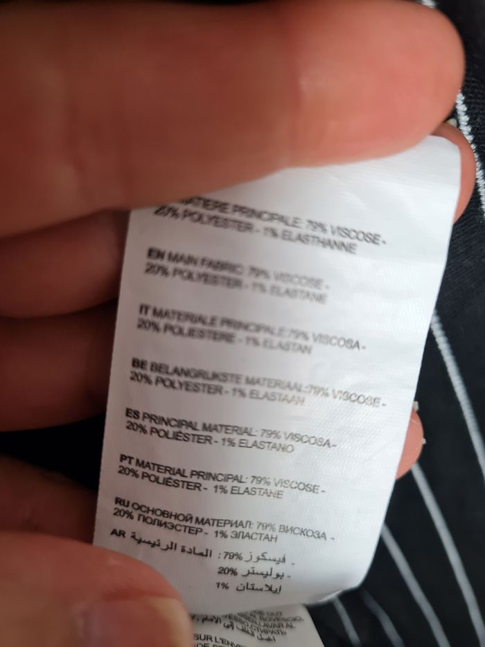 Jolie veste noire rayée - photo numéro 7