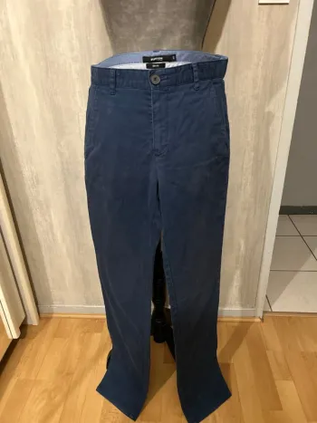 Pantalon bleu, Burton