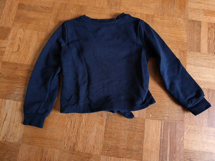 Pull sweat 4 ans licorne nuage sequins dorés relief détail noeud fille manches longues Kiabi - photo numéro 2